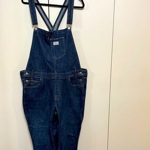 Levi’s Denim Overalls with stretch size 20W